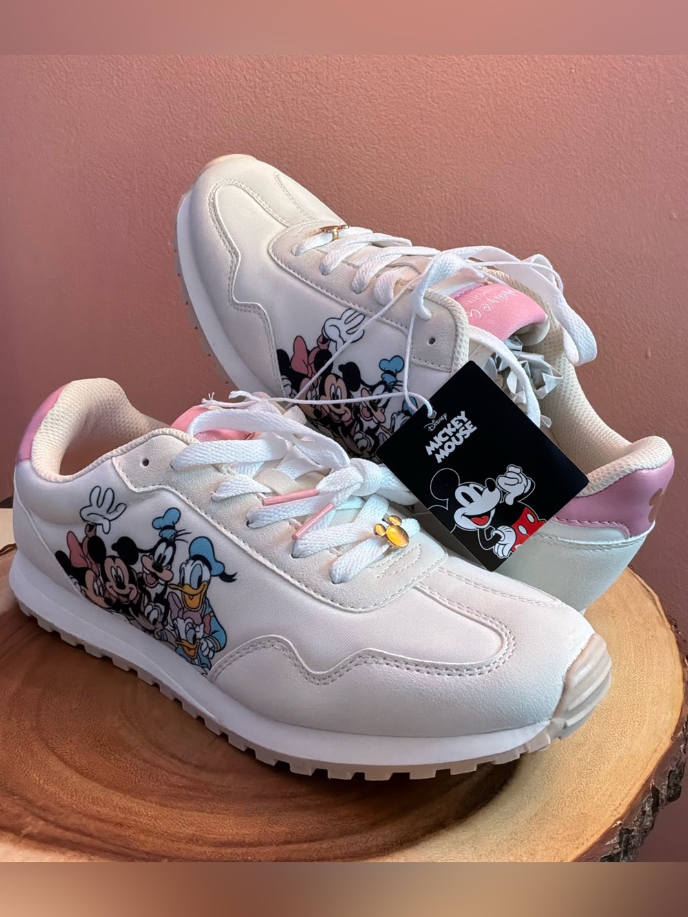 🌙✨🏷️ Disney Mickey Mouse Sneakers Pink & White Gold Accents Size 8 - Picture 2 of 9